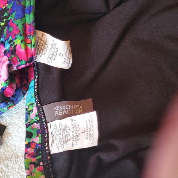 Kenneth Cole Reaction Bikini size L NWT - Picture 4 of 4